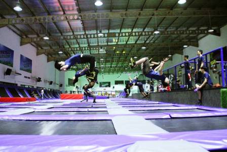 Harga Amped Trampoline Park jakarta