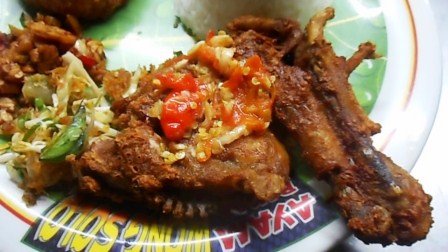 Harga Ayam Penyet Wong Solo