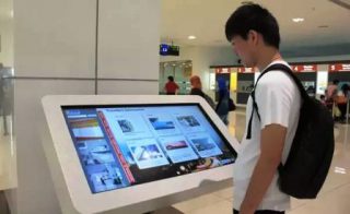 harga mesin antrian touchscreen