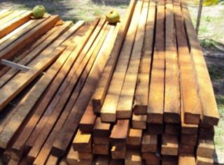 Harga kayu Balok Glugu