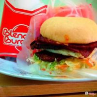 Harga Burger blenger Jakarta Selatan
